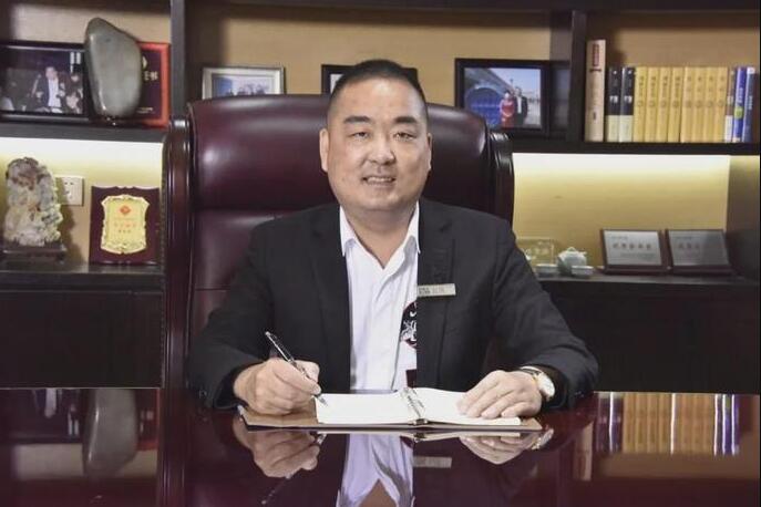 良工閥門(mén)集團有限公司總裁潘成漲 良工閥門(mén)集團有限公司總裁潘成漲