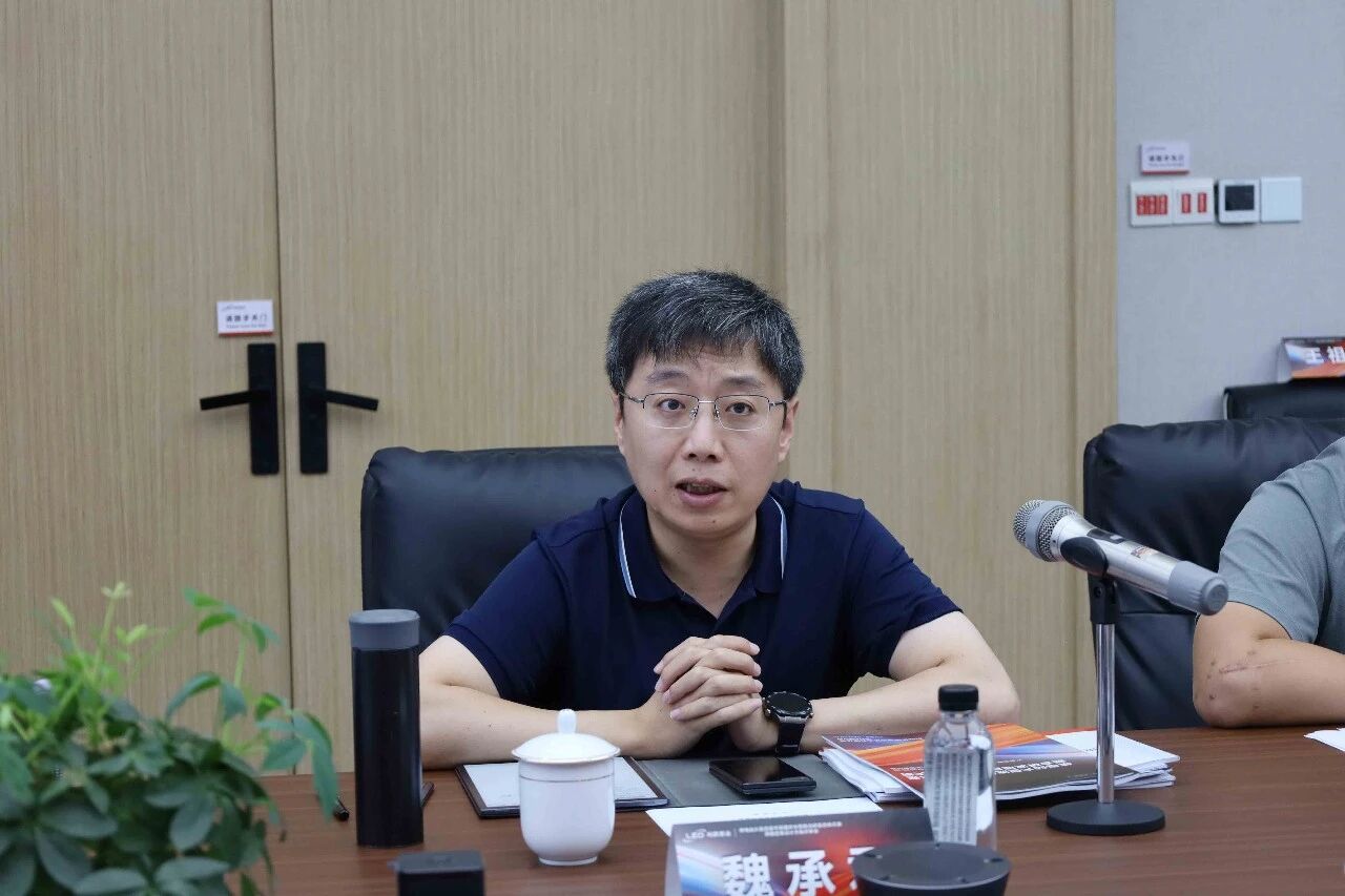 WØI(y)_(ki)չվ{ѭh(hun)ˮ(lin)аl(f)wu(hu )