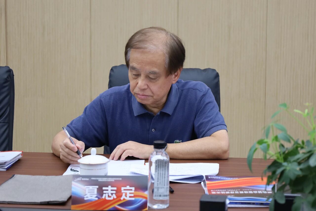 WØI(y)_(ki)չվ{ѭh(hun)ˮ(lin)аl(f)wu(hu )